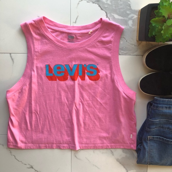 Levi's Tops - Levi’s Pink Graphic Crop Top
